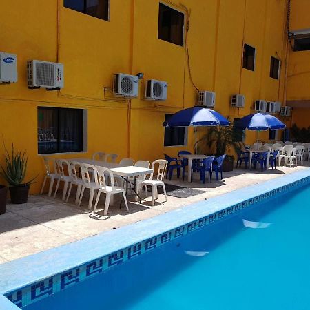 Hotel Arcos Del Parque Acayucan Luaran gambar